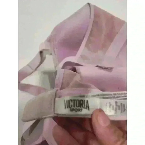 Victoria’s Secret Incredible Lightweight Max Sports Bra Size 34DDD Mesh Accent - Picture 5 of 6
